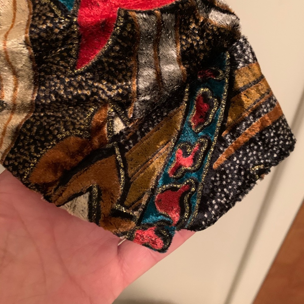 Colorful Velvet Jacket - Picture 5 of 8